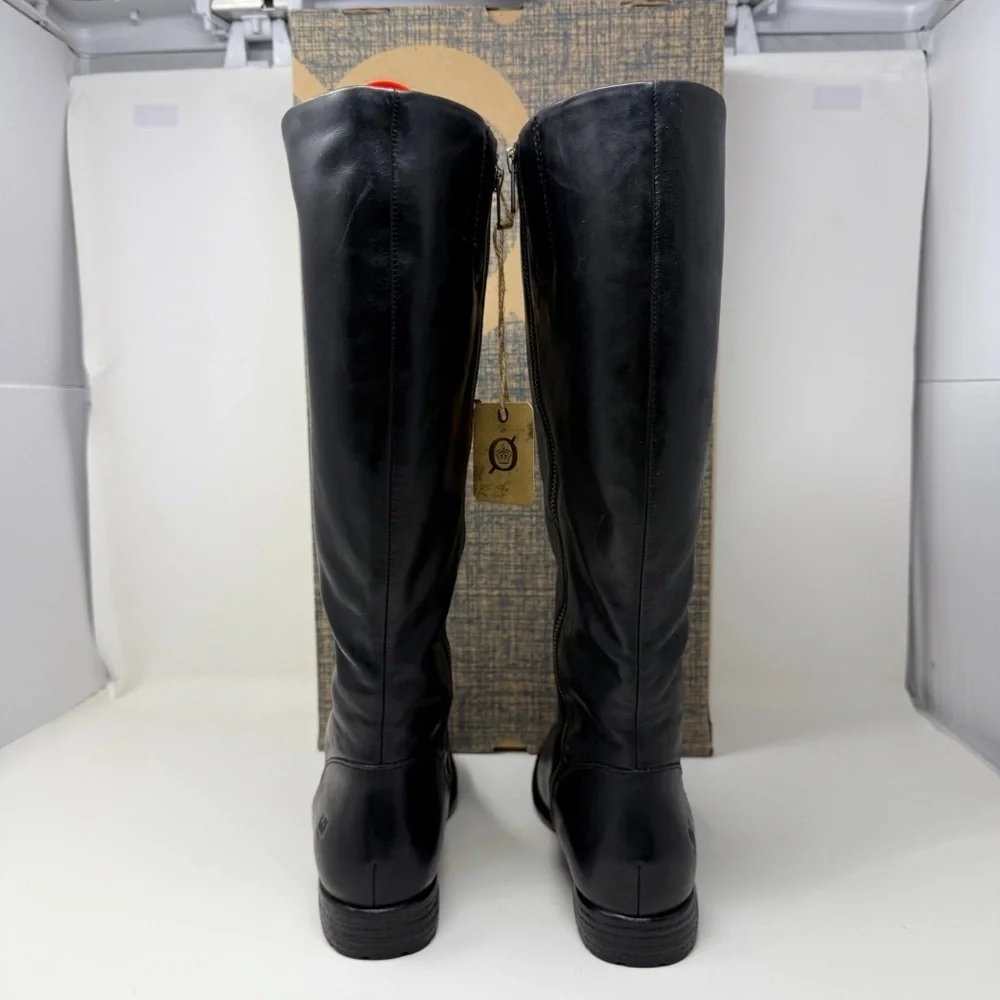 Born Women’s Black Leather Riding Boots – Size 9M Classic Equestrian Style